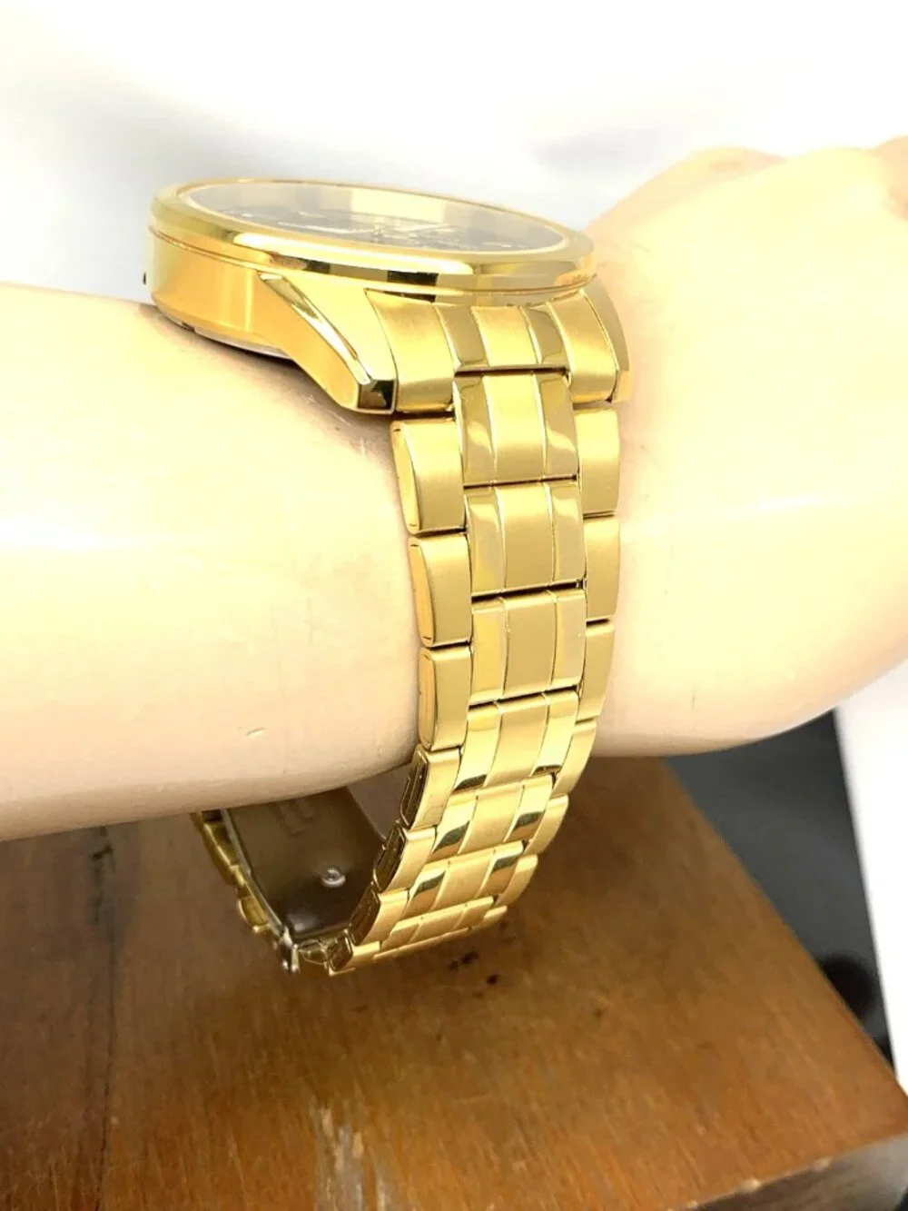 Citizen Men's Watch AG8342-52L Quartz Black Dial Gold Stainless Steel 42mm